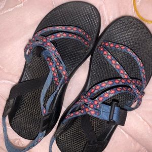 women’s chacos
